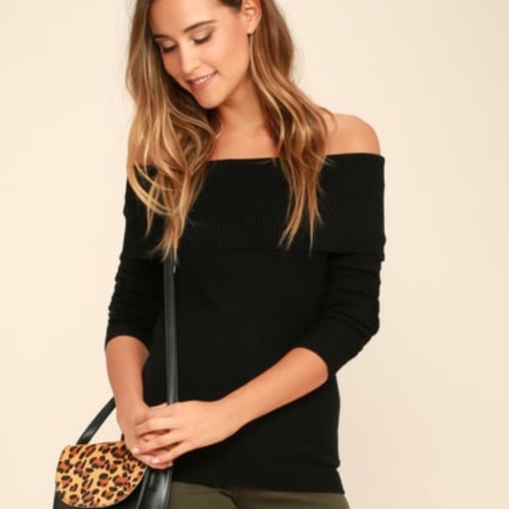 Lulu’s That's What Friends Are For Black Off-The-Shoulder Sweater